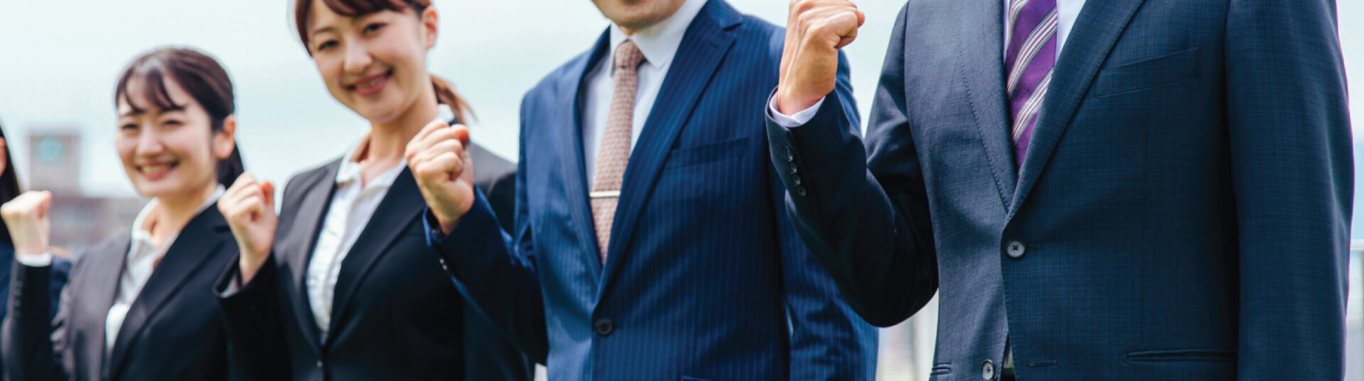 スタッフ紹介ヘッダー画像